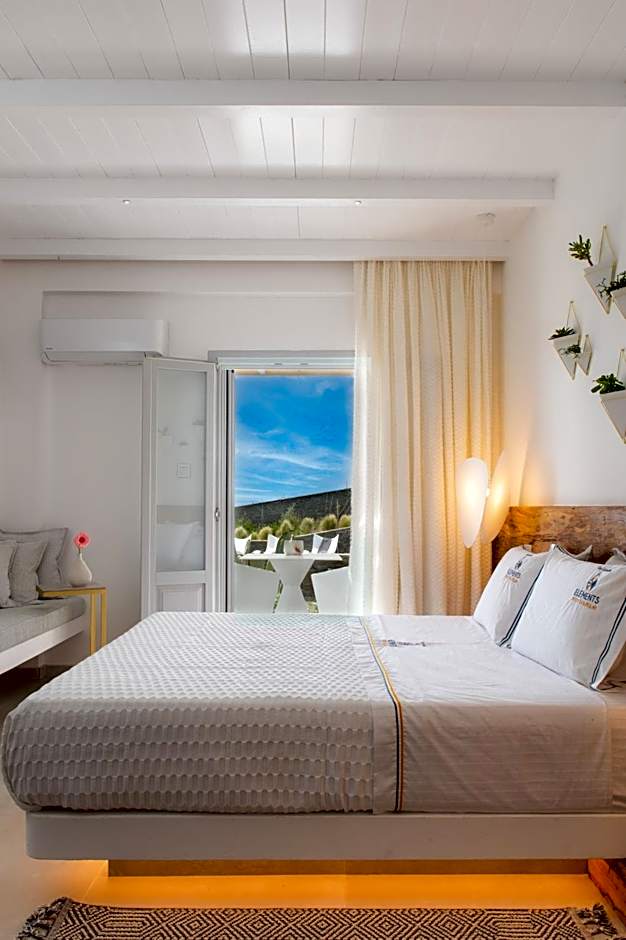 Elements Sifnos Boutique