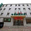 GreenTree Inn Liaoning Dalian Railway Station South Shengli Square Express Hotel