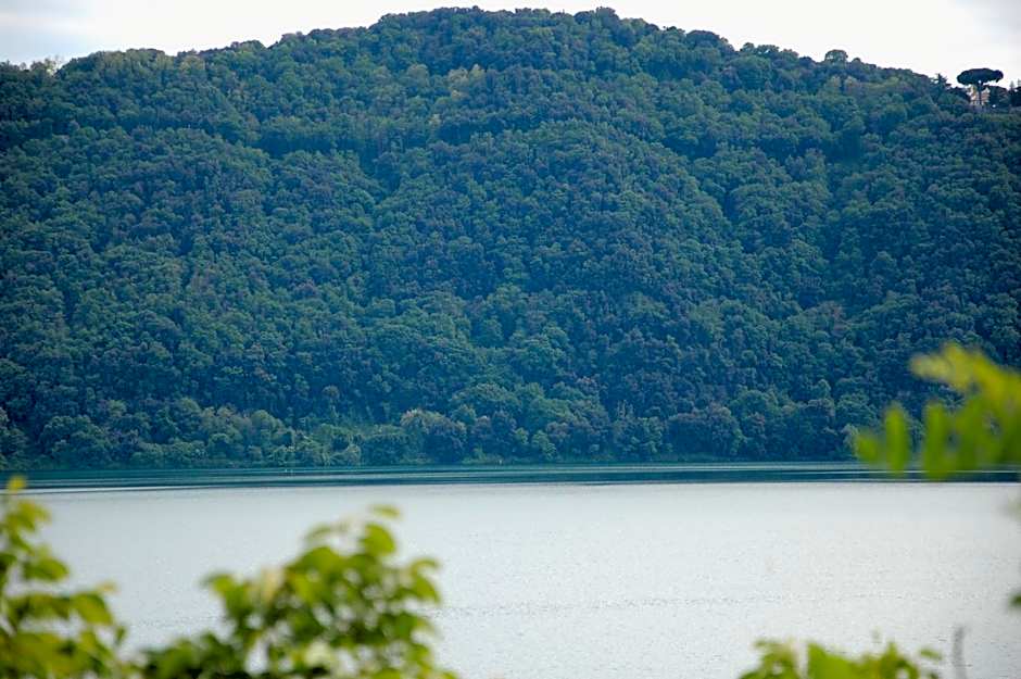 Hotel La Culla Del Lago