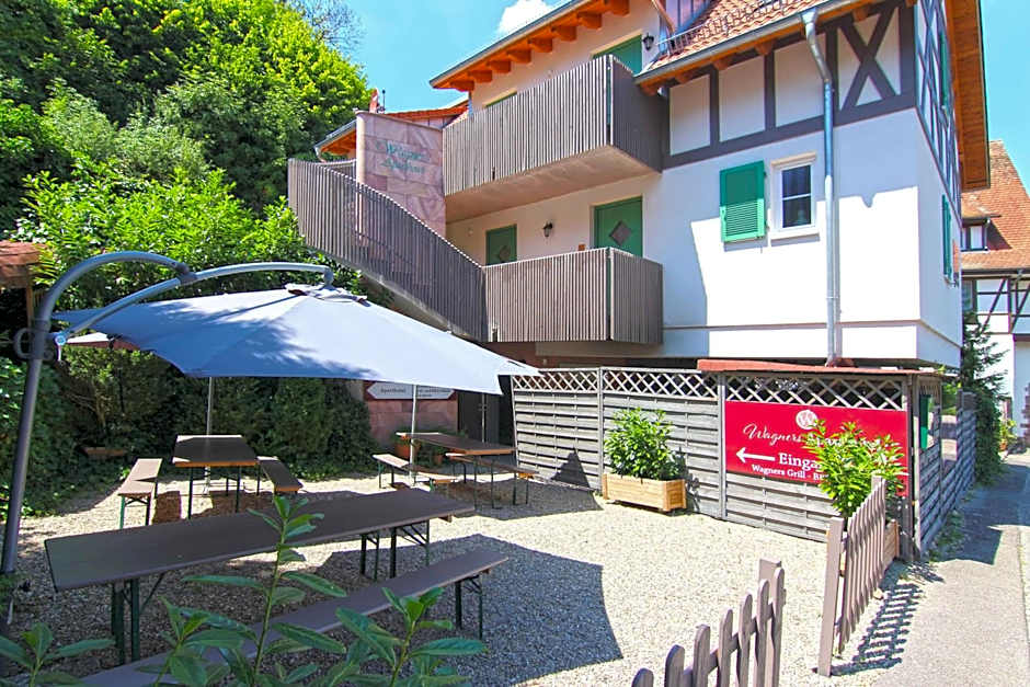 SCHUSTERjunge Aparthotel I Zentral I Studio Apartments I Küche & Bad I Parkplatz