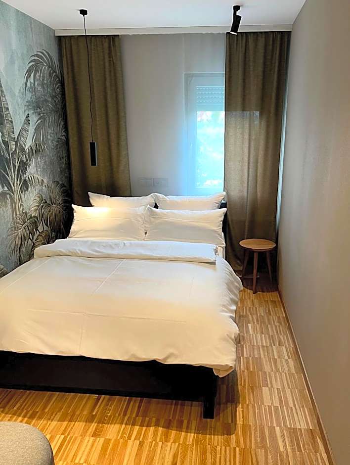 Green Nights Hotel