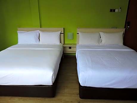 Luxury Quadruple Room
