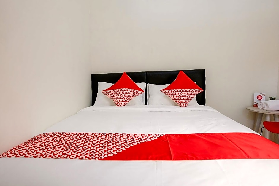 OYO 2798 Semeru Residence Syariah