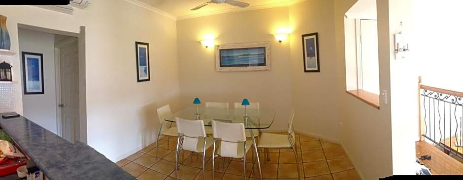Sea Star Apartments
