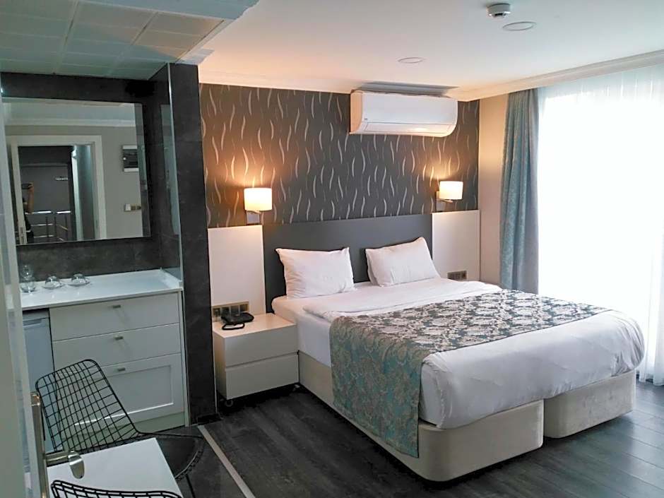 Riva Hotel Alsancak