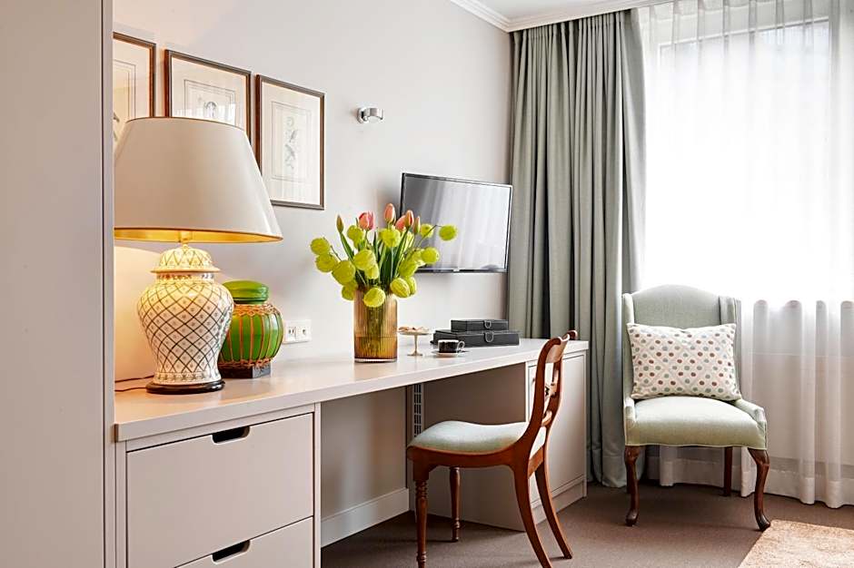 Hotel Admiral