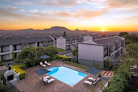 Protea Hotel by Marriott Cape Town Tyger Valley