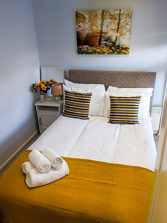 LT Grove Apartment - Stratford