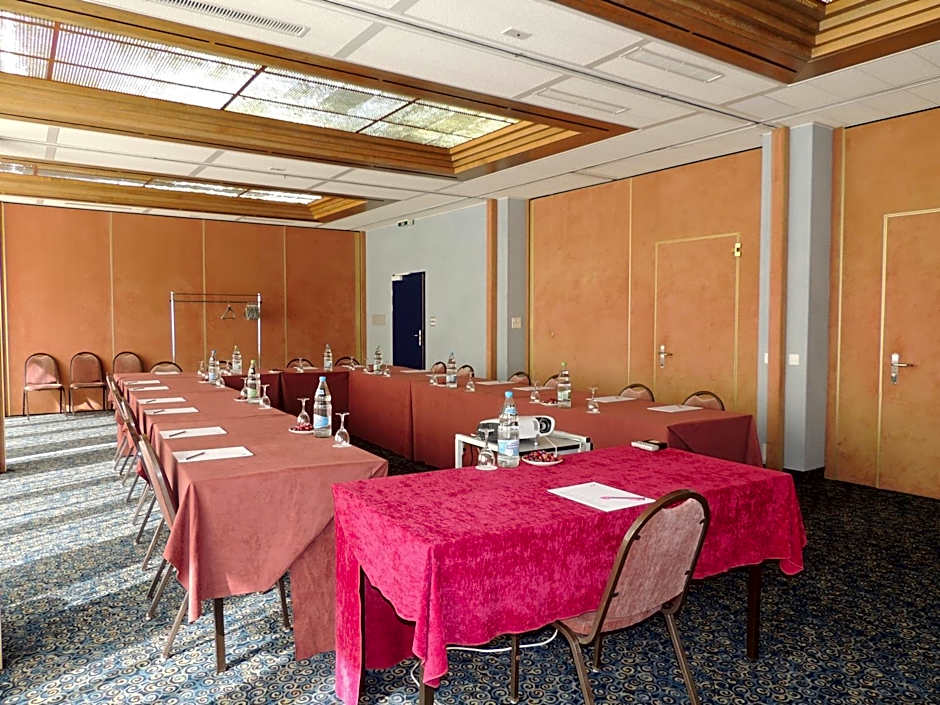 Alpine Classic Hotel