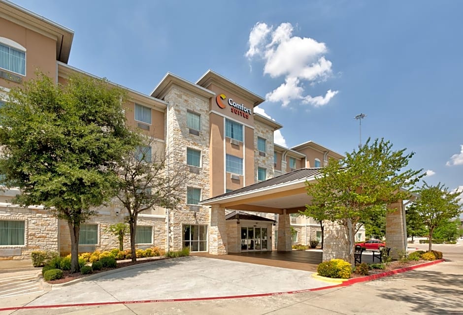 Comfort Suites Arlington - Entertainment District