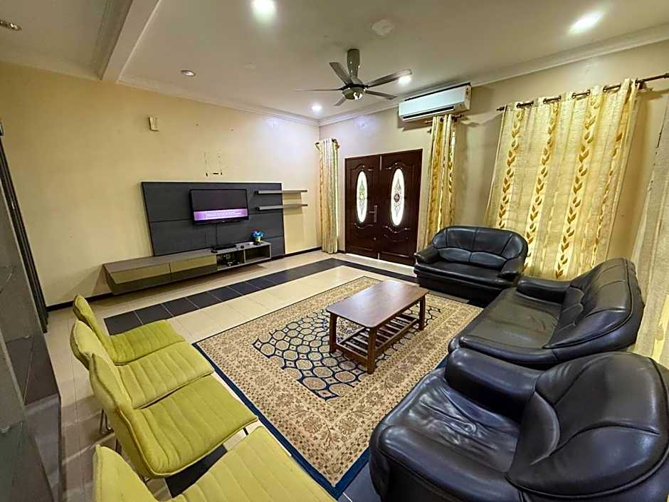 RNK BoutiQue HOTEL