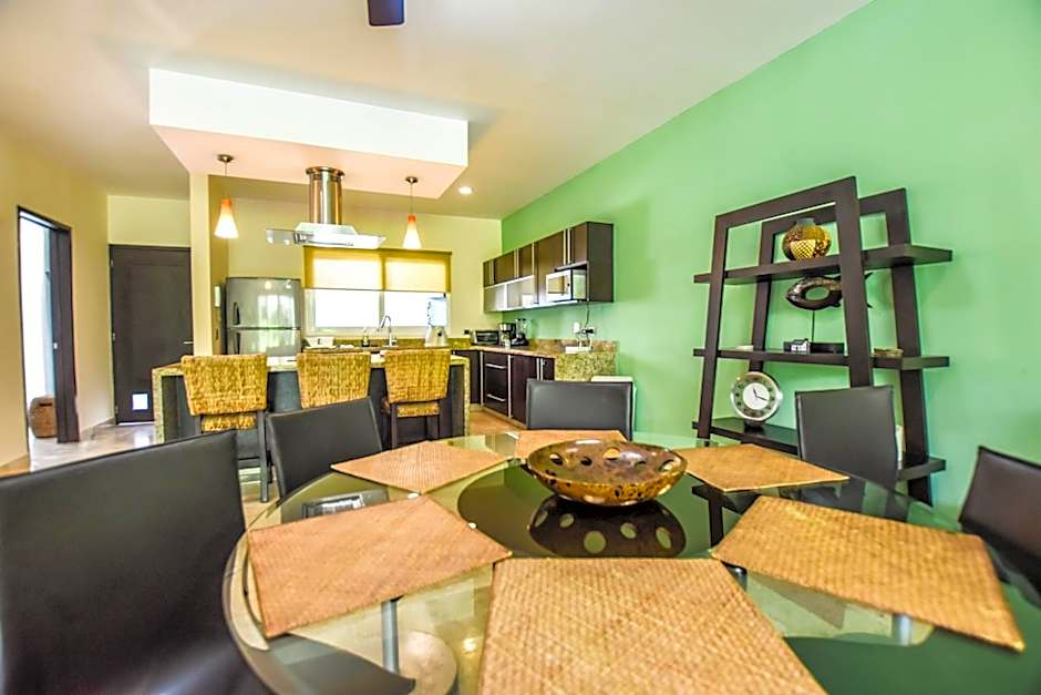 Mamitas Village by Casago