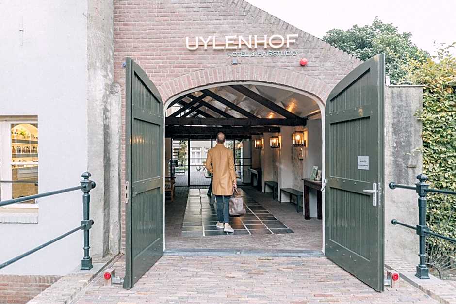 Uylenhof Hotel