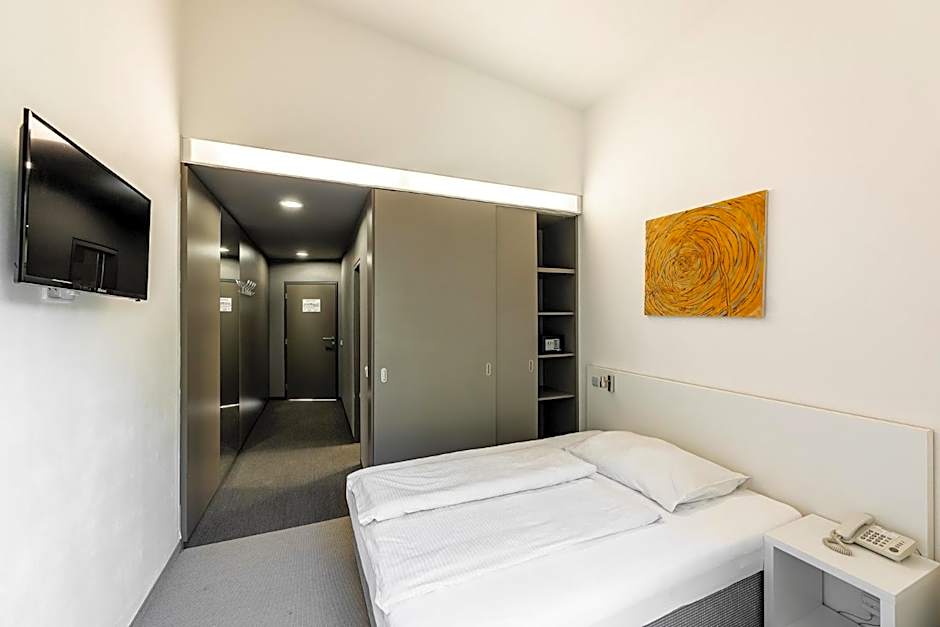 Hotel SKI