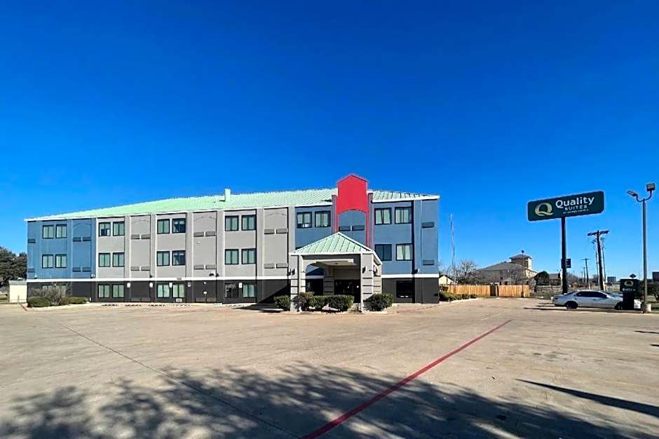 Quality Suites Abilene Mall Area