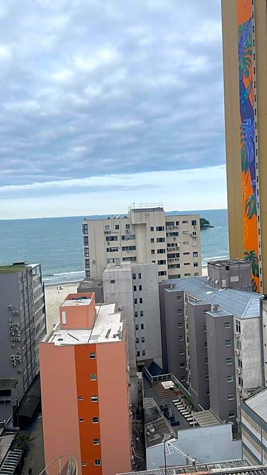 APTO CALÇADÃO CENTRAL! a PASSOS DA PRAIA