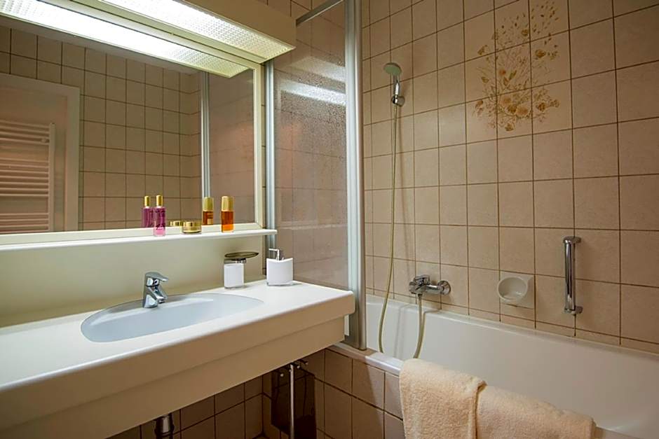 Residenz Lothringen by AlpenTravel