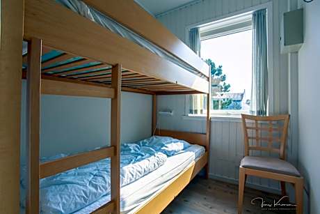 Two-Bedroom Apartment (4+2 Adults)