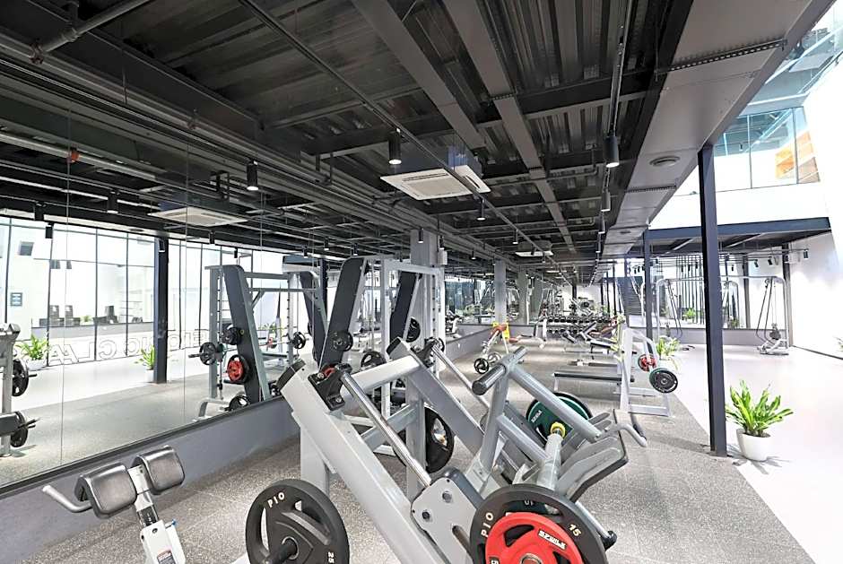 Ramada Plaza By Wyndham Fuzhou South