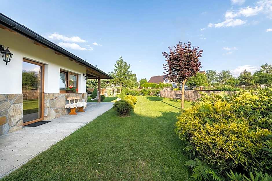 Dworek Nad Białką Apartamenty-Pokoje-Białka Tatrzańska-Czarna Góra