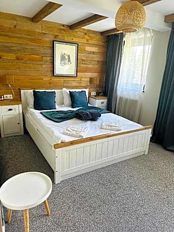 Two-Bedroom Deluxe Apartment