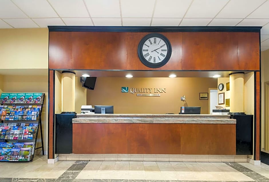 Suburban Studios Buffalo Airport