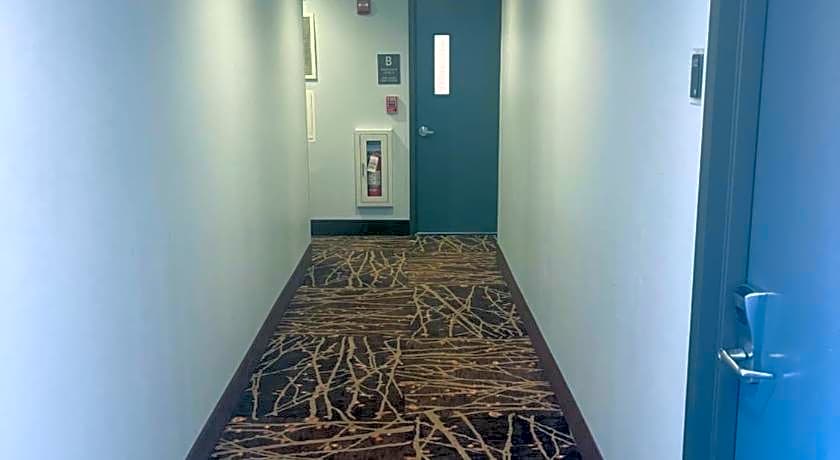Days Inn by Wyndham Brooklyn Borough Park