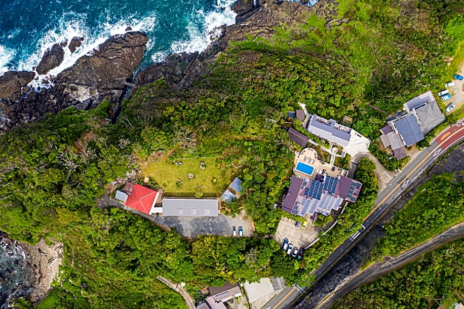 Gardenvilla Shirahama Resort Hotel