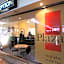 Mayfair Plaza Motel and Apartments