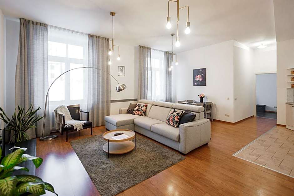 Bearsleys Downtown Apartments