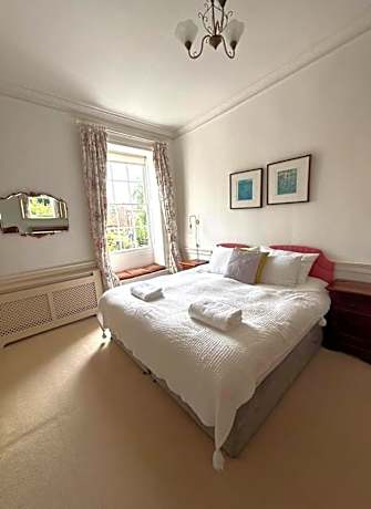 Deluxe Double Room with Bath