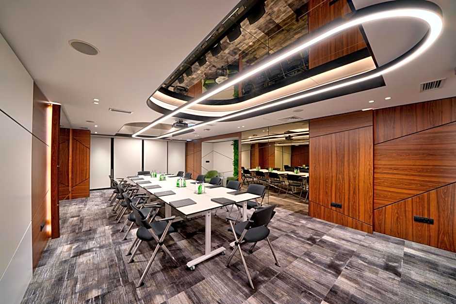 Sky Hotel