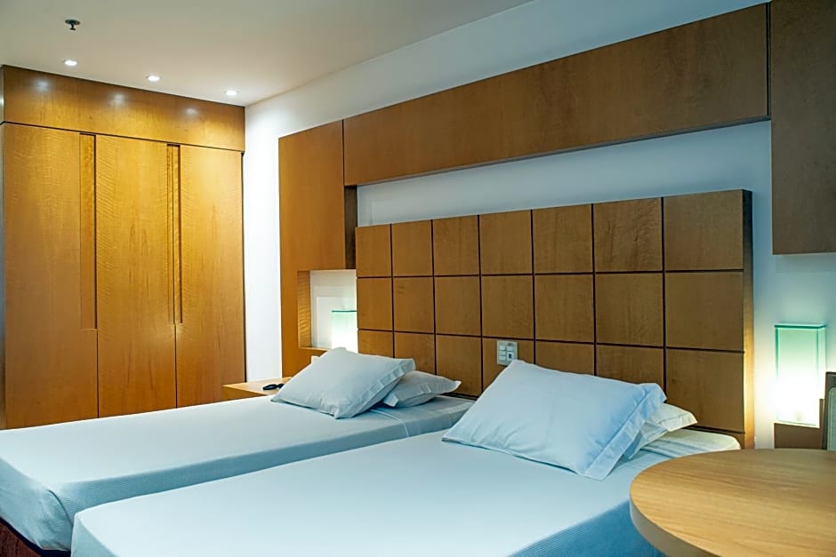 Mar Palace Copacabana Hotel