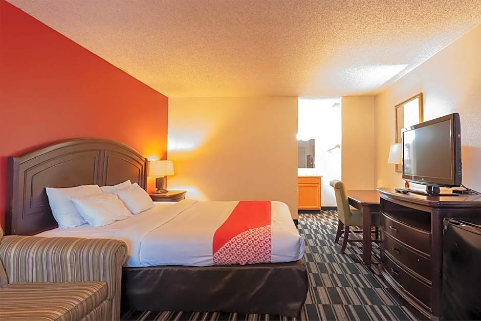 OYO Hotel Chehalis I-5 South
