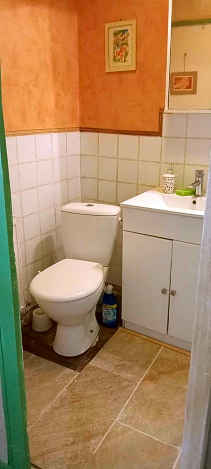 La Grille Fleurie, chambres d'hôte chez l'habitant