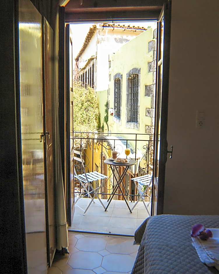 Casa Dasyra
