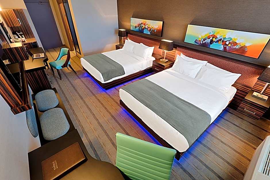 Hotel Clique Airport Calgary