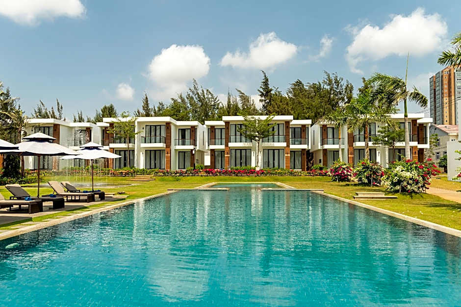 Saint Simeon Beach Residence