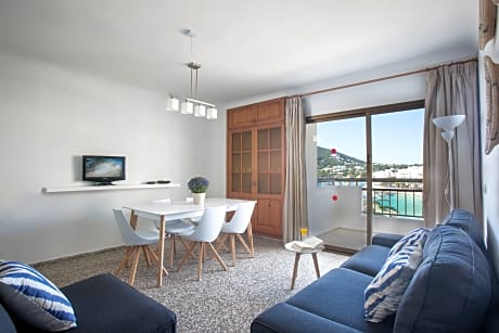 TWO BEDROOMED APARTMENT WITH SEA VIEW