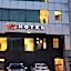 So Hotel
