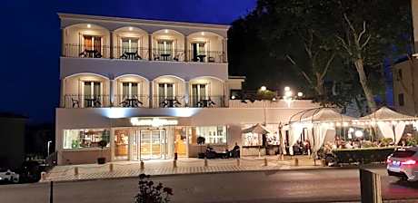 Platani Hotel