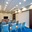 Holiday Inn Express & Suites St Peters By IHG
