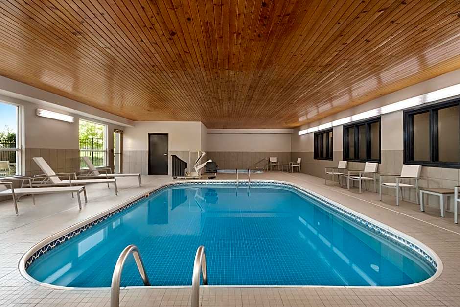 Country Inn & Suites by Radisson, Brookings