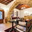 Camelot Traditional & Classic Hotel