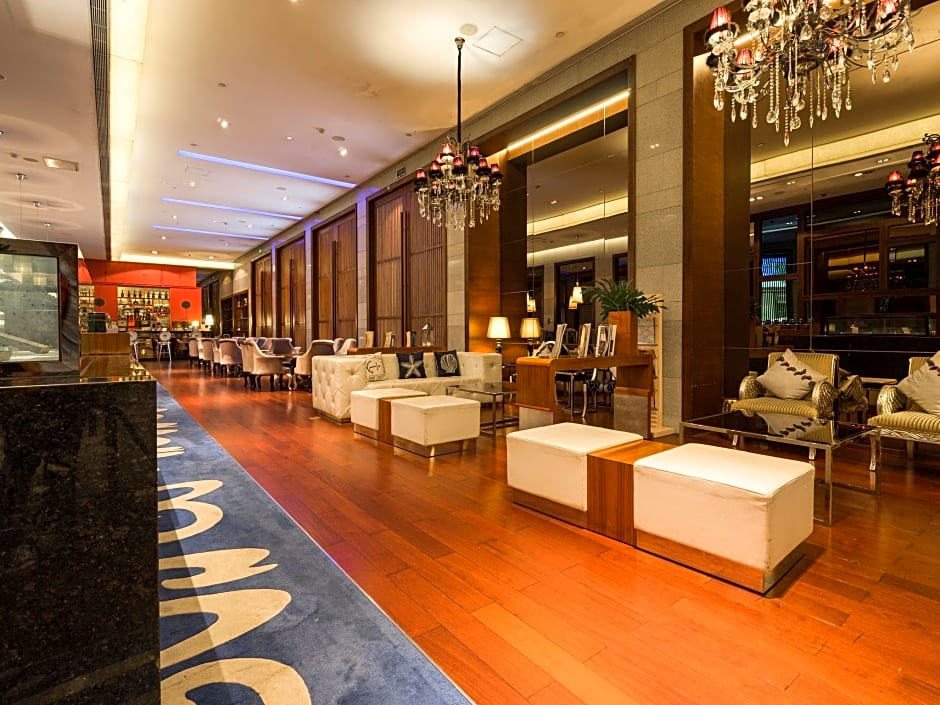 Royal Tulip Luxury Hotel Carat - Guangzhou