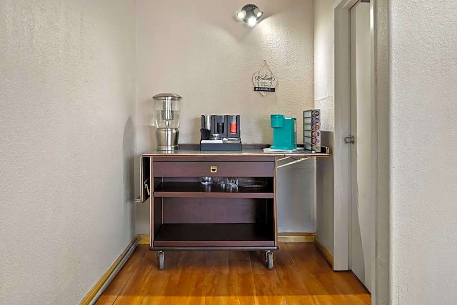 Signature Inn Danville