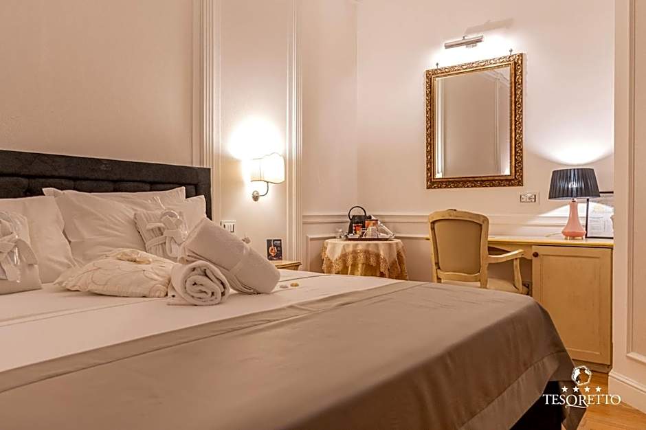 Tesoretto Hotel