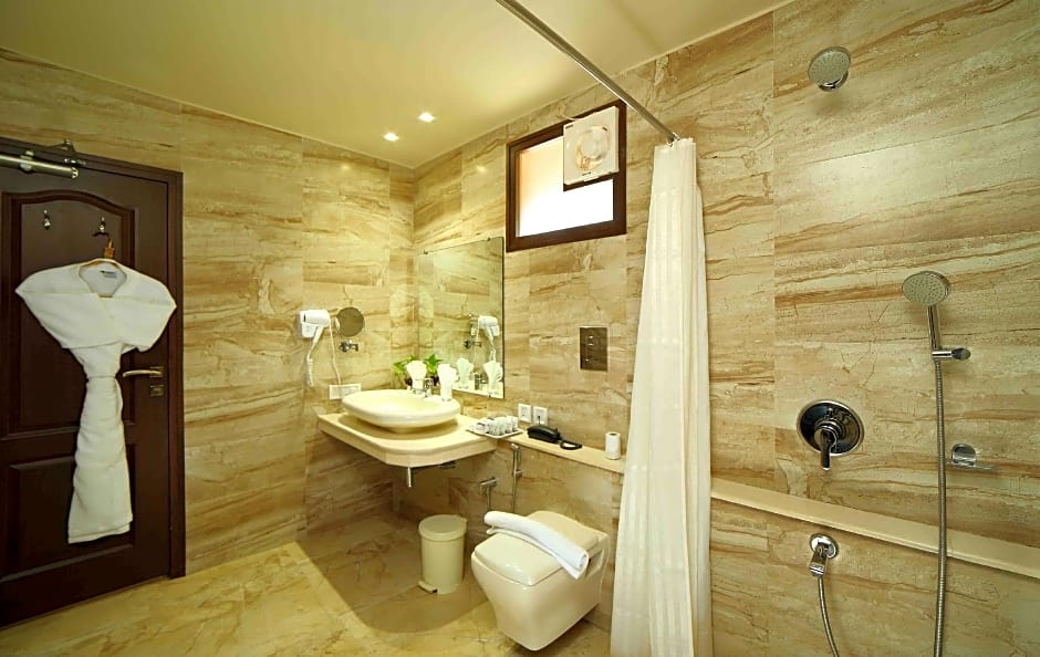 Uday Samudra Leisure Beach Hotel