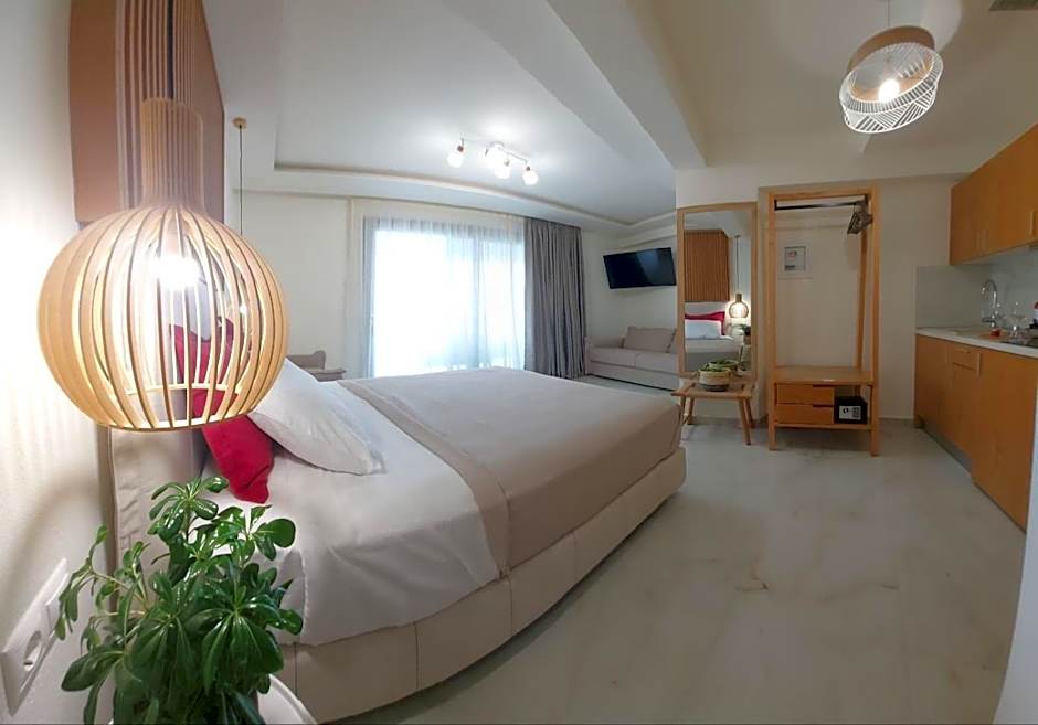 Wide Blue Luxury Boutique Suites