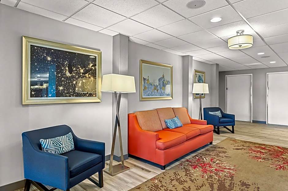 Hampton Inn By Hilton Chicago/Naperville